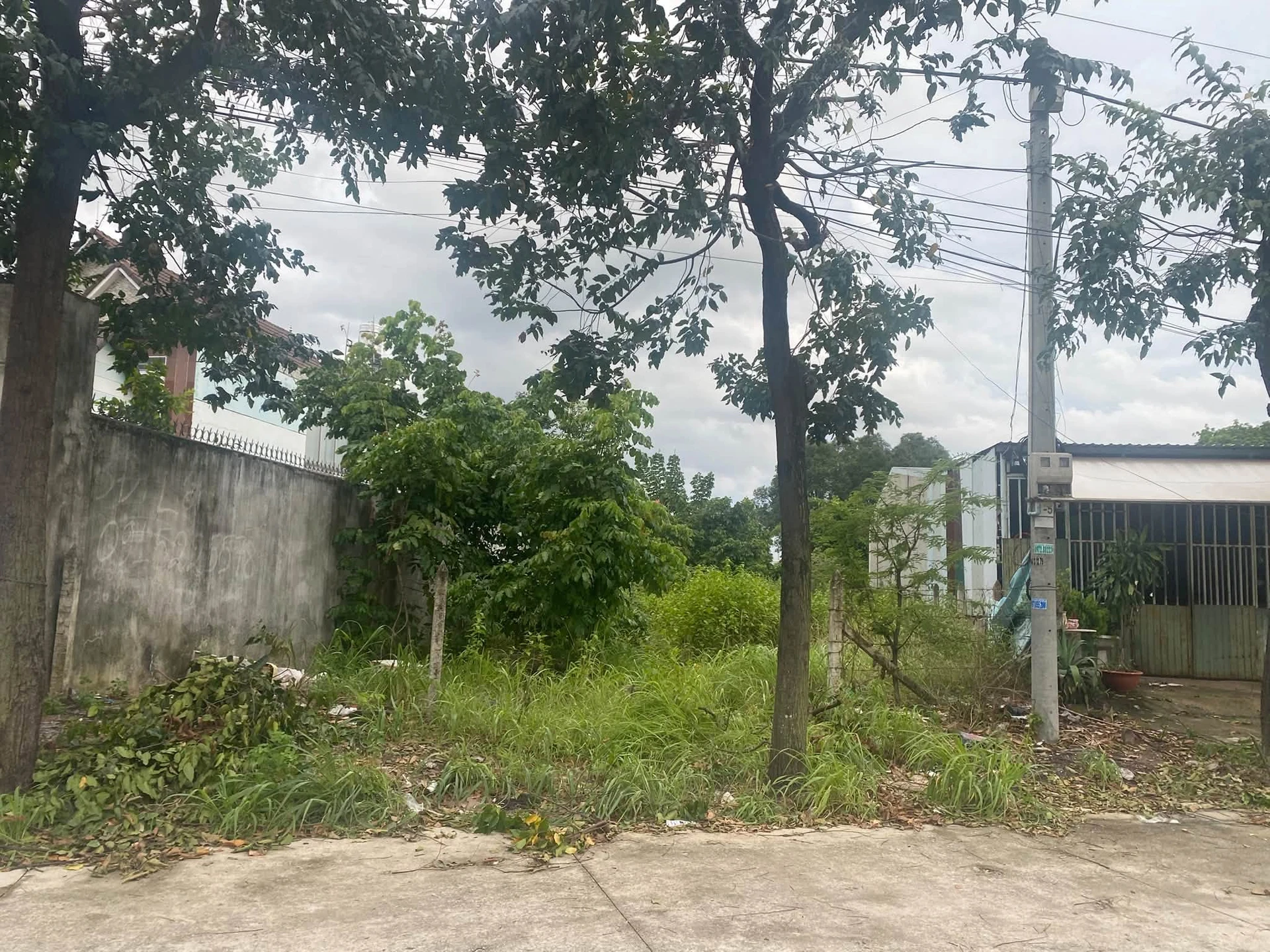 Bán đất mặt tiền Võ Văn Kiệt, Định Hoà, Bình Dương, 307m², 9.5 tỷ - Ảnh 1