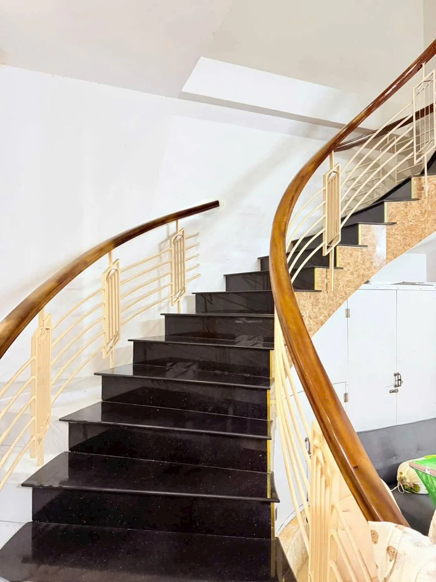Bán nhà 3 phòng 119m² đường Nguyễn Hới, Vũng Tàu, 7 tỷ 5 - Ảnh thu nhỏ 3