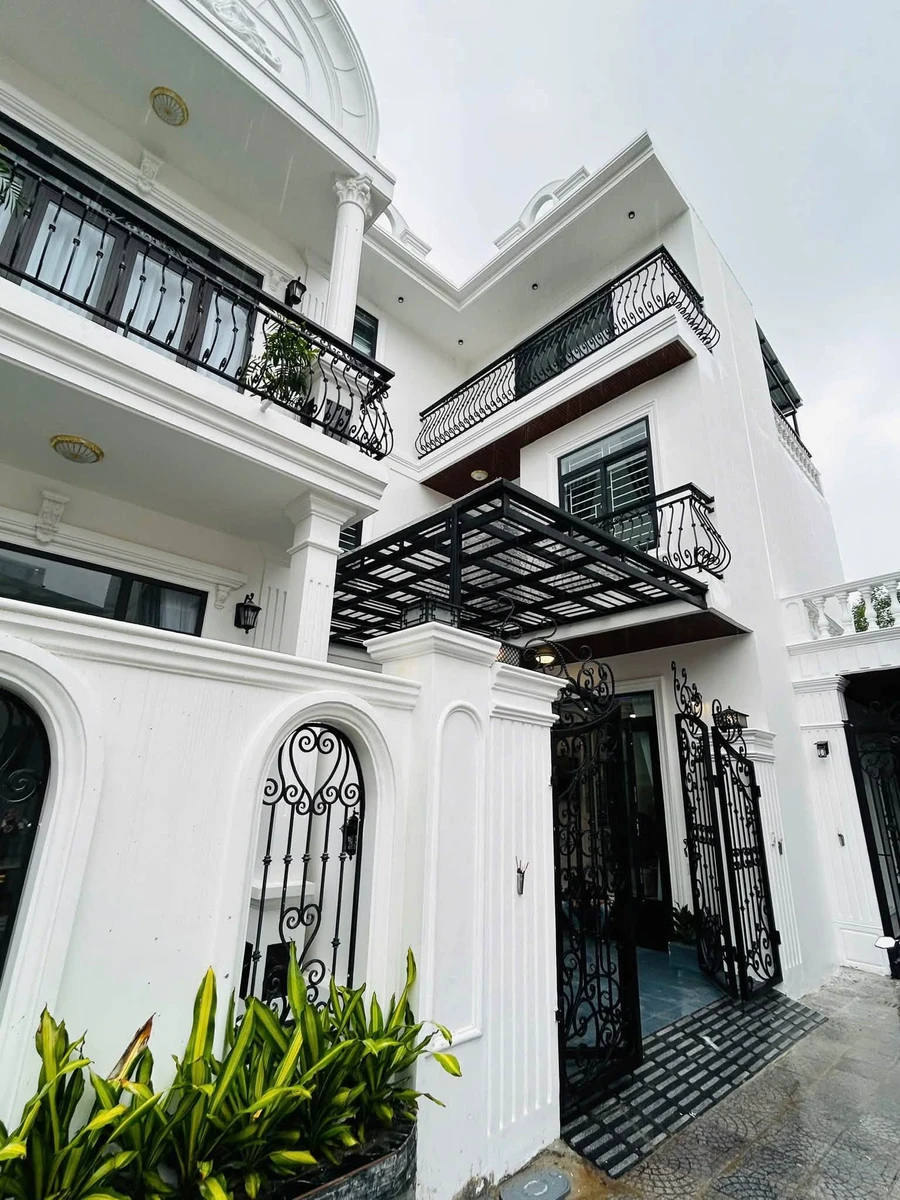 Bán nhà 3 tầng tân cổ điển 100m² tại Lê Ngô Cát, Huế - Ảnh thu nhỏ 3