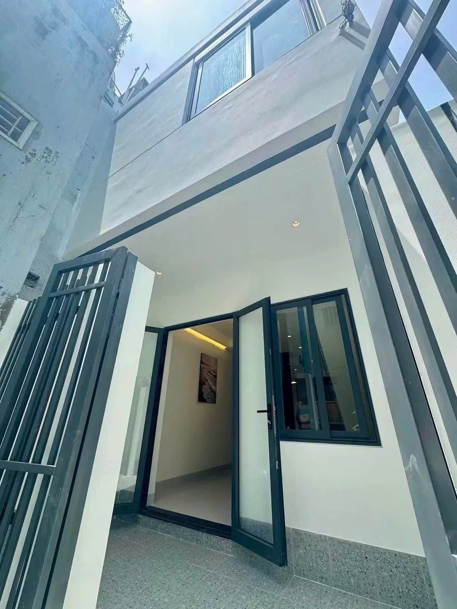 Bán nhà 1 mê 47m² 3 phòng ngủ Nguyễn Công Trứ Quy Nhơn - Ảnh 1