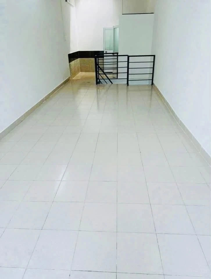 Bán nhà phố 80m2, 2 tầng, 2 phòng ngủ, Bình Thạnh - Ảnh 1