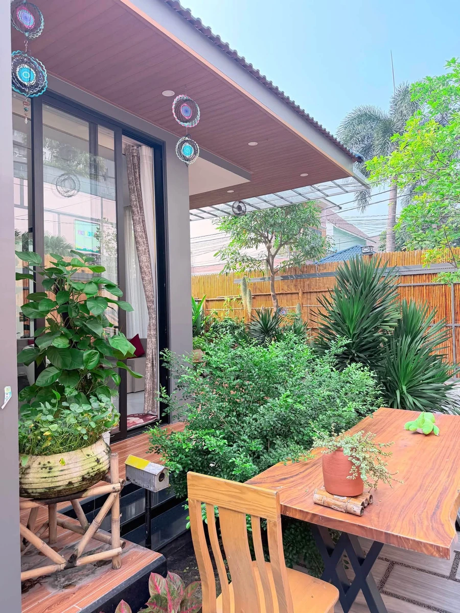 Bán villa 300m2 góc 2 mặt tiền Nguyễn Bỉnh Khiêm, Quận 7 - Ảnh thu nhỏ 4