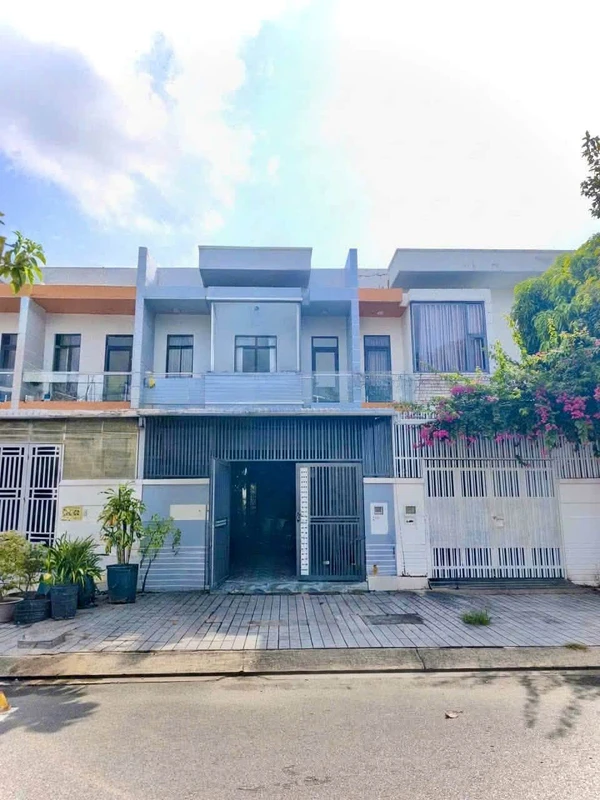 Bán nhà phố 110m² mặt tiền đường Nguyễn Hiền Điều, Nam An Hoà