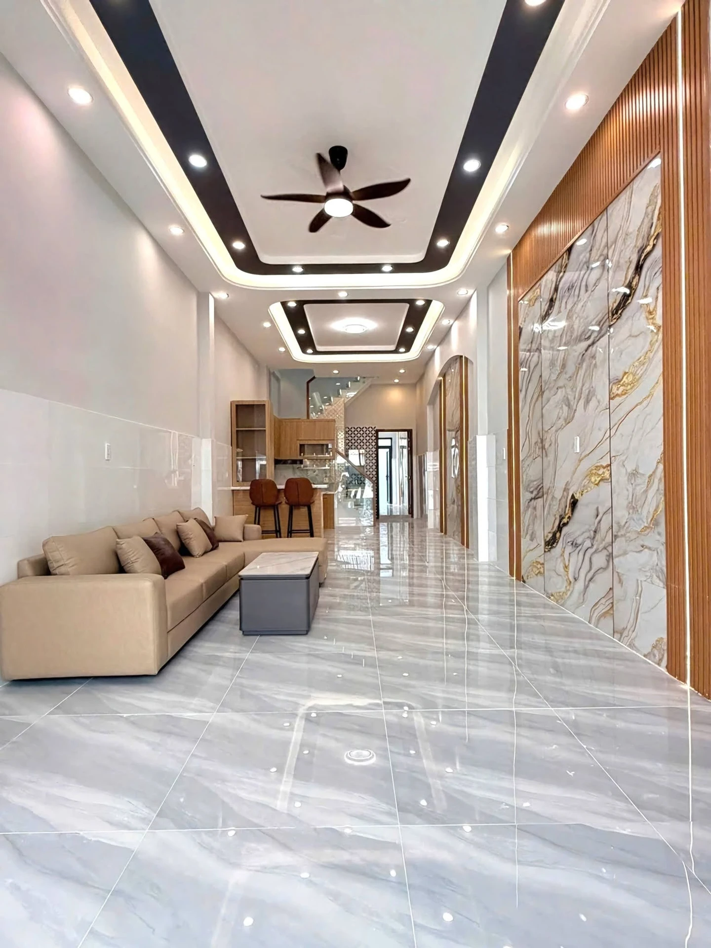 Bán nhà 84m² 4 phòng ngủ Lê Trọng Tấn Tân Phú - Ảnh 1