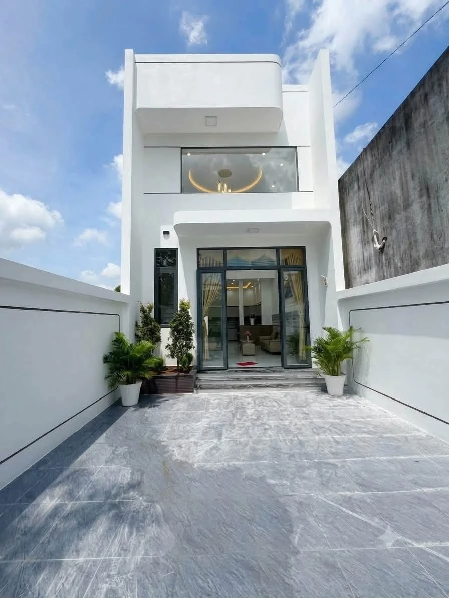 Bán nhà mặt tiền Nguyễn Văn Linh 1 trệt 1 lầu 80m2, giá 2,39 tỷ, Phường Long Hoa, Tây Ninh - Ảnh thu nhỏ 2