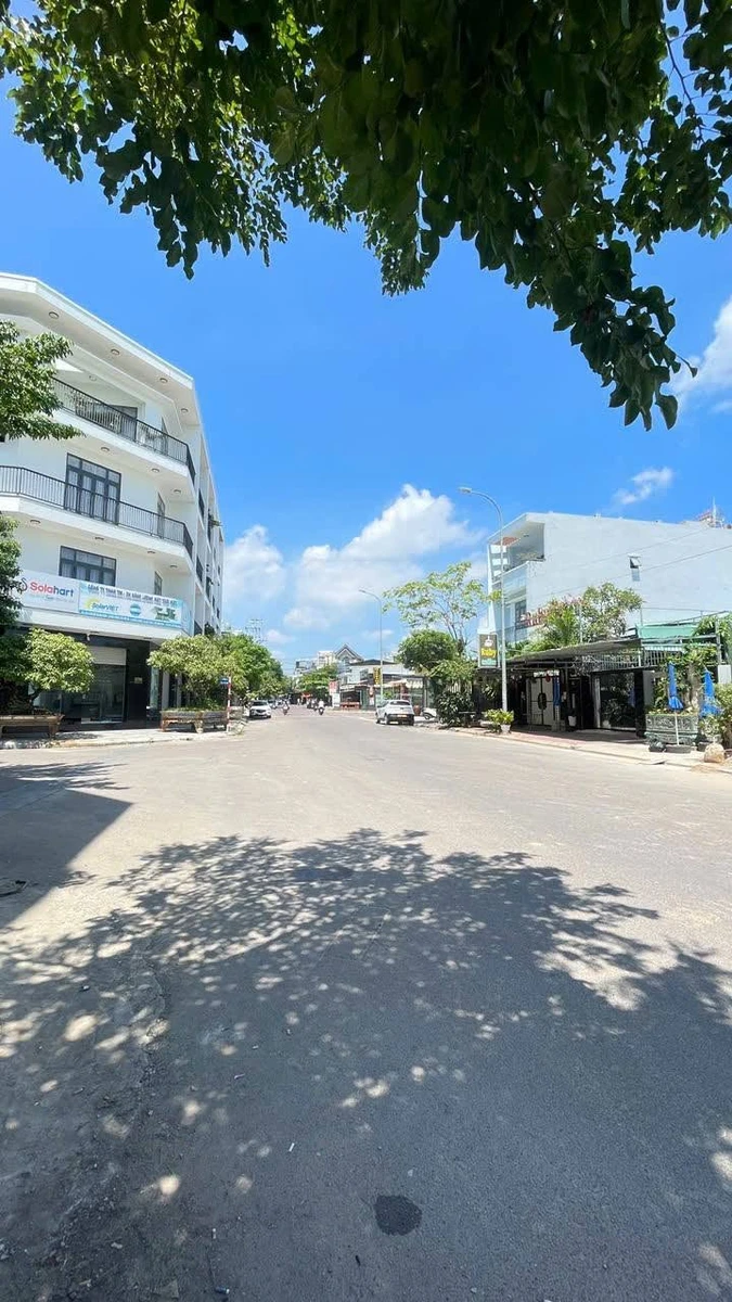 Bán đất mặt tiền 5m, 122m2 trung tâm Quy Nhơn - Ảnh thu nhỏ 2