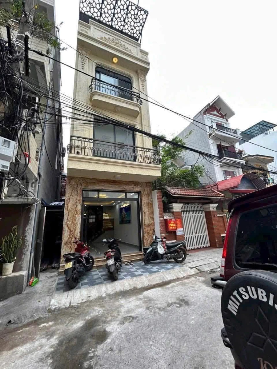 Nhà phố 64m² 4 tầng có thang máy Trần Nguyên Hãn 8.6 tỷ - Ảnh 1