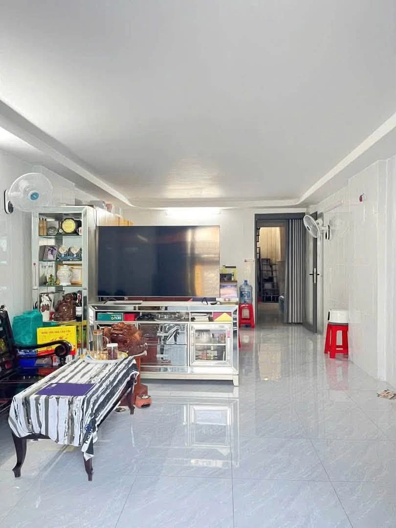 Bán gấp nhà 1 trệt 1 lầu 99m2, 3 phòng ngủ, giá 4 tỷ, phường Tam Hiệp, Biên Hòa - Ảnh thu nhỏ 4