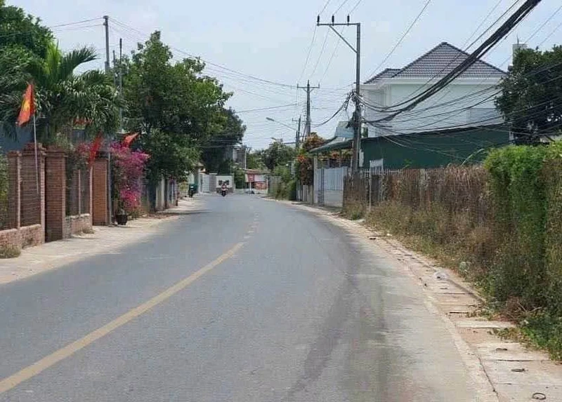 Bán lô thổ cư mặt tiền 132m2 Phan Thiết, Lâm Đồng