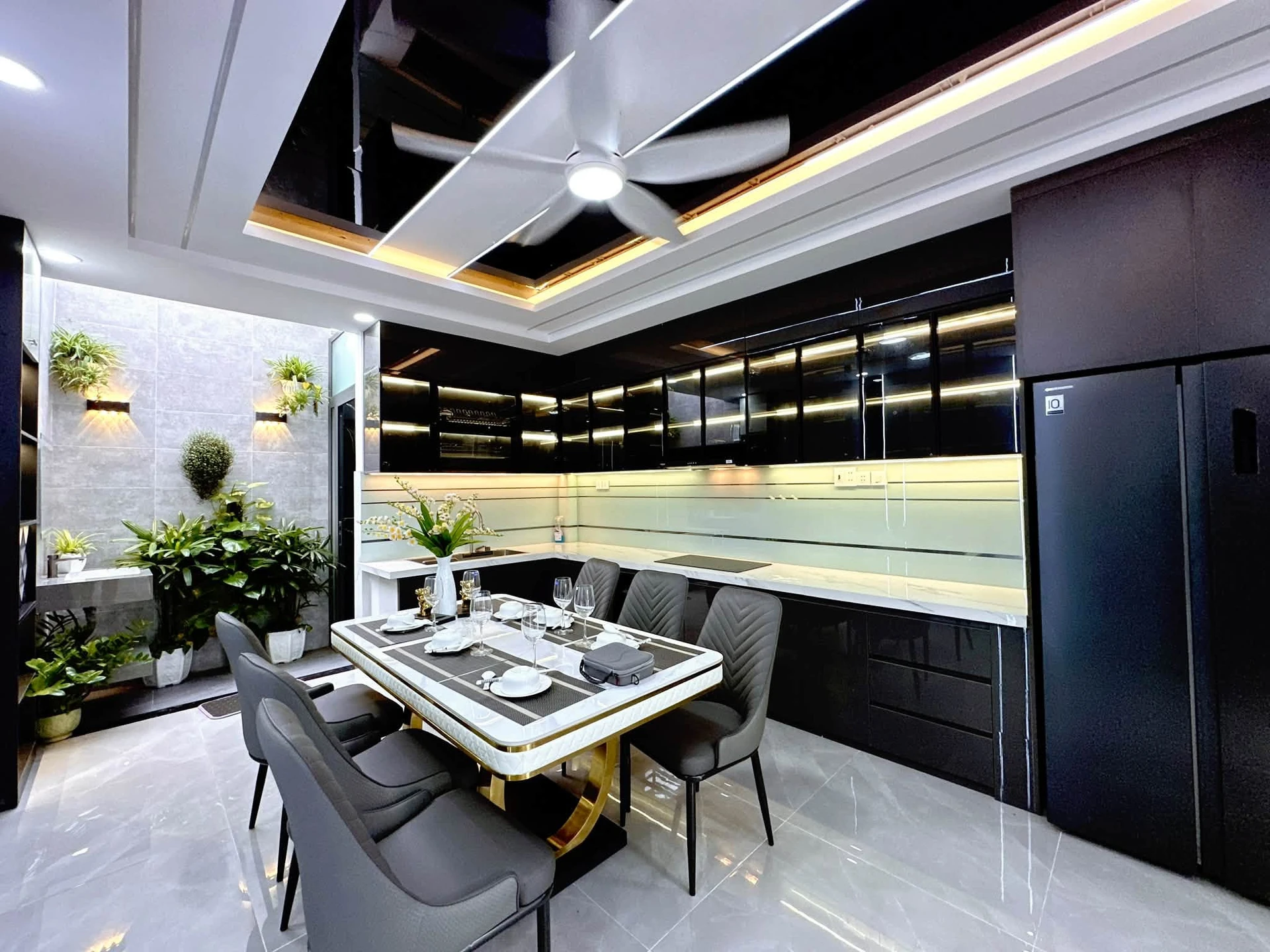 Bán nhà 4x15m trệt lửng 3 lầu full nội thất Lê Quang Hòa, Thới An, Quận 12 - 6,1 tỷ - Ảnh 1