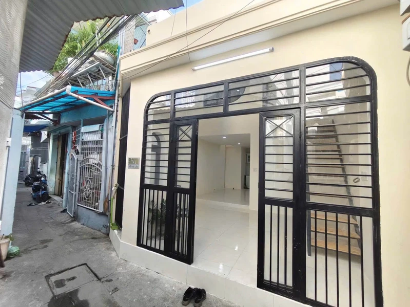 Bán nhà mặt tiền Bà Triệu 36m2, 4 tỷ, Quy Nhơn tx24