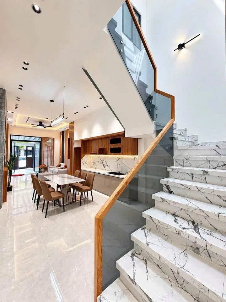 Bán nhà 3PN sổ riêng 100m² Dĩ An, Bình Dương - Ảnh thu nhỏ 4