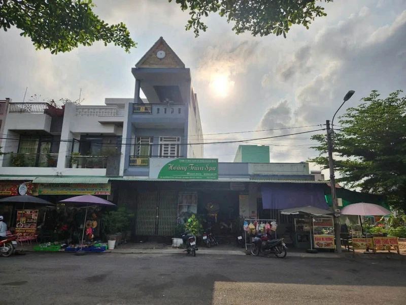 Bán nhà 1 trệt 2 lầu 80m² tại Bến Lức, Tây Ninh 6,5 tỷ