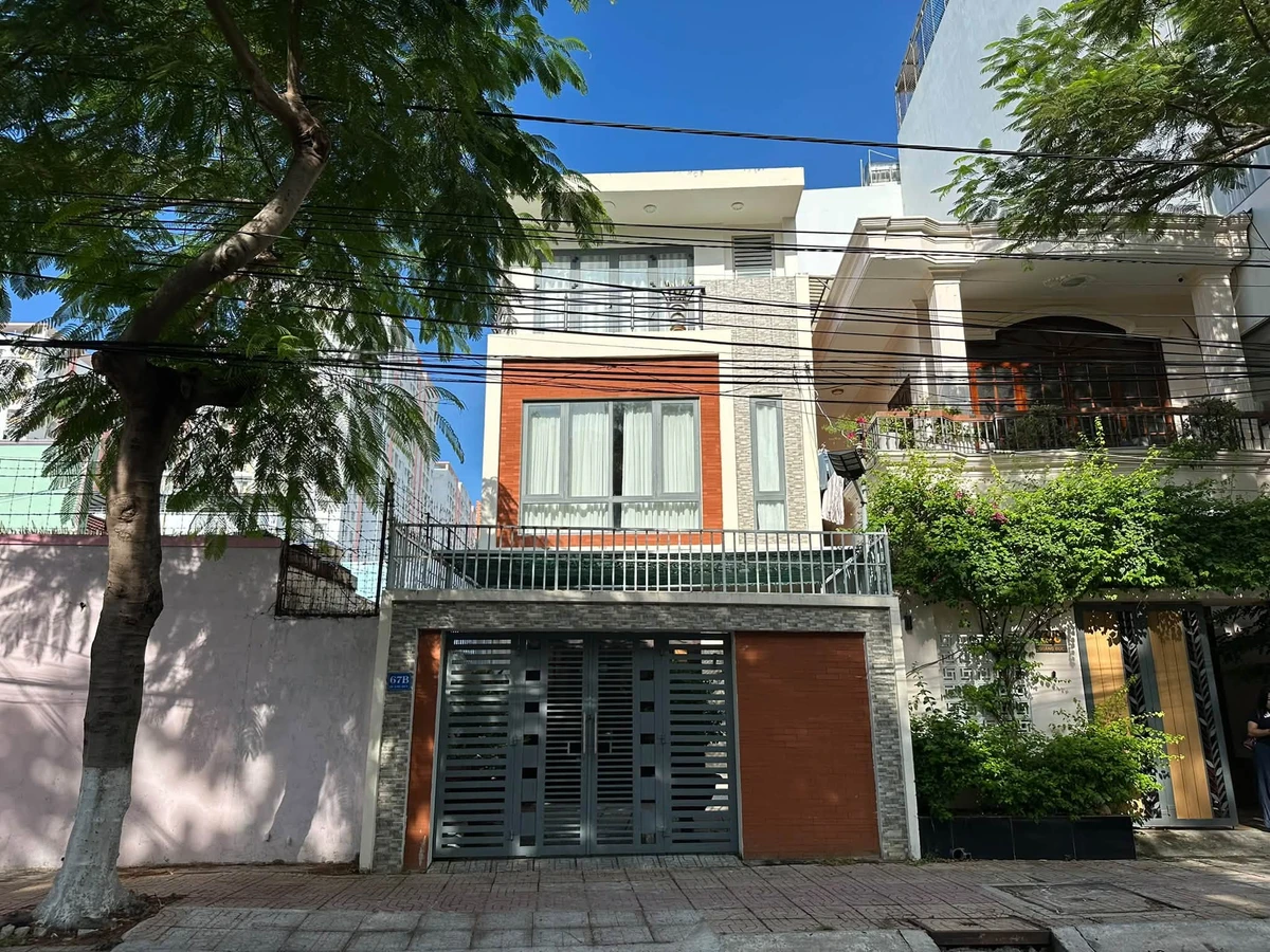 Bán nhà 3PN gần biển 97,8m² đường 13m, Nha Trang - 9 tỷ - Ảnh 1