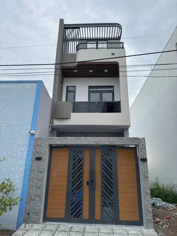 Bán nhà mặt tiền 4x23m, 3 phòng ngủ, Rạch Kiến, Tây Ninh, 2.85 tỷ