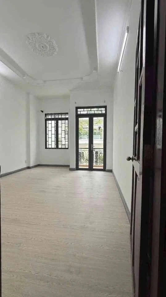 Nhà 4x15m (60m²) 5,28 tỷ - Trung Mỹ Tây, Quận 12 - Ảnh thu nhỏ 2