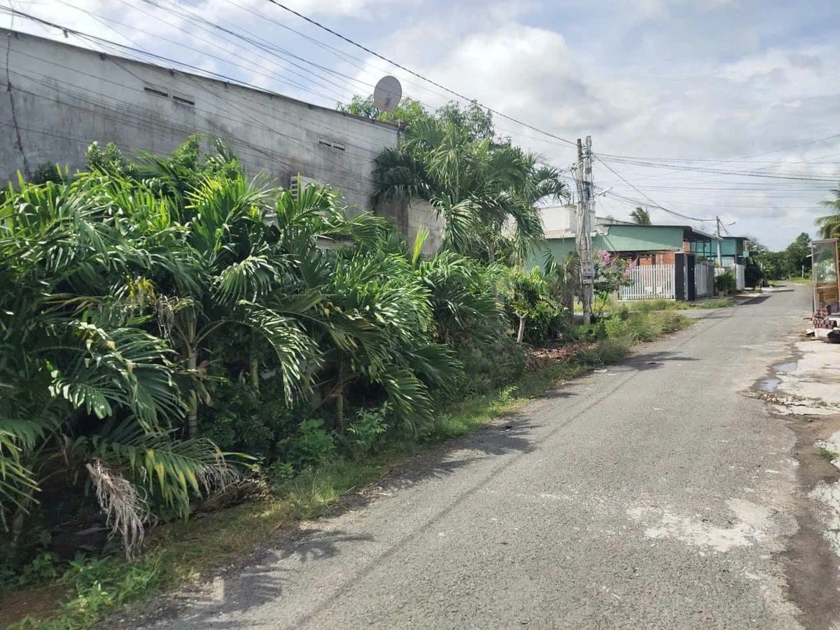 Bán nhà đất 5,5x28m thổ cư 70m2 giá 700 triệu tại Phường Long Hoa, Tây Ninh - Ảnh thu nhỏ 3