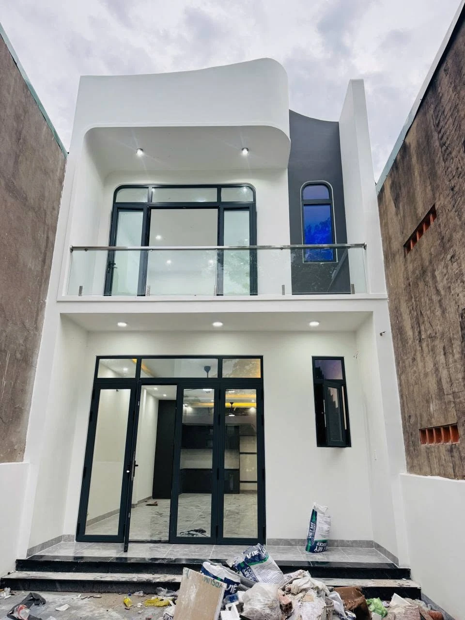 Bán nhà trệt lầu 3PN 150m² Mỹ Phước 3, Bình Dương - 2,6 tỷ - Ảnh 1