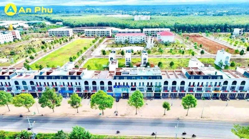 Bán lô đất mặt tiền Đồng Khởi 200m² Huế, 12,3 tỷ n2469