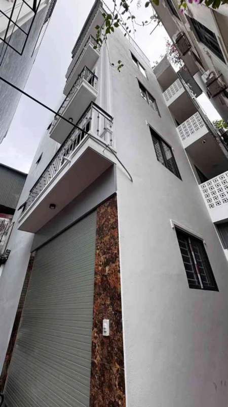 Bán nhà full nội thất 3PN gần biển Nha Trang, 208m², 5,45 tỷ kidroom