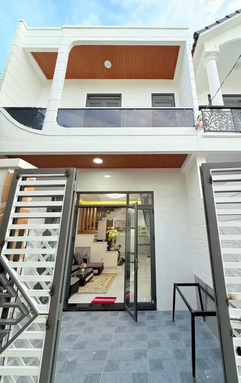 Bán nhà 2 tầng 70.8m2 đường Cô Giang, Vũng Tàu - Ảnh 1