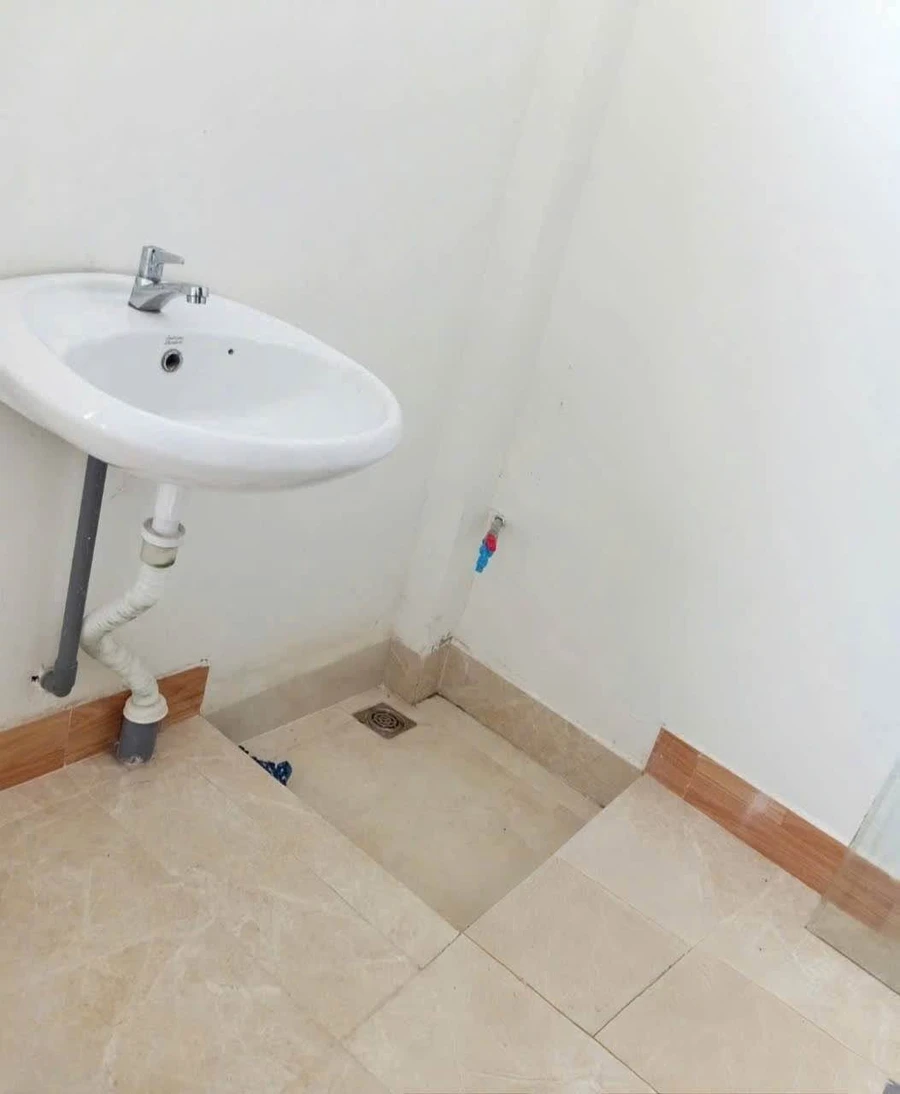 Bán nhà 3 phòng ngủ 4x17,56m gần công viên Mỹ Thới, An Giang giá 1,6 tỷ - Ảnh thu nhỏ 4