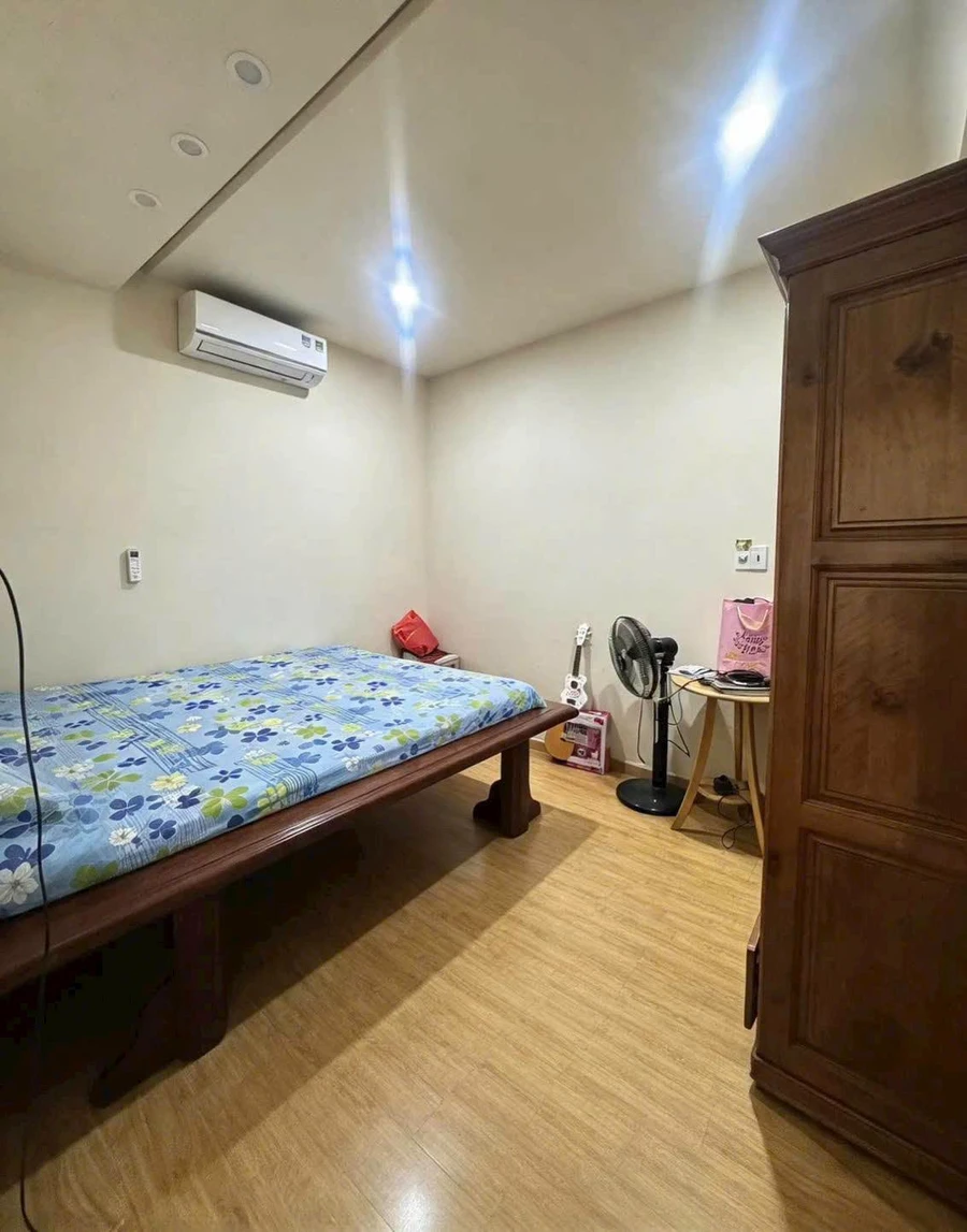 Bán nhà 2 tầng Trung Mỹ Tây, ngang 5.4m, 2PN 2WC, 3.99 tỷ - Ảnh 1