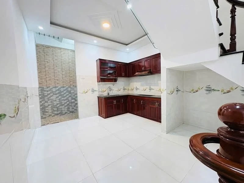 Bán nhà 3 phòng ngủ Chu Mạnh Trịnh Vũng Tàu 5.65 tỷ - Ảnh thu nhỏ 2