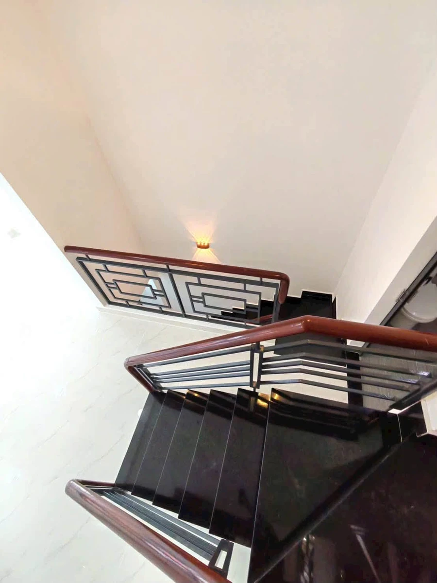 Bán nhà 4 lầu 4x9m, 3PN, khu Lê Văn Quới, Bình Tân, giá 4,25 tỷ - Ảnh thu nhỏ 5