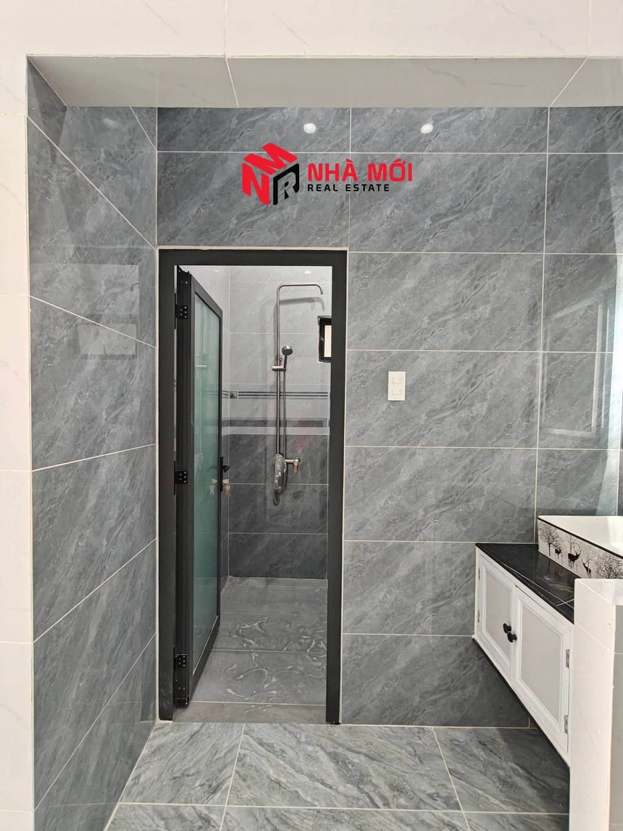 Nhà bán 4,5×27m KDC Tân Xuyên 3PN sân ô tô 2,45 tỷ - Ảnh thu nhỏ 5