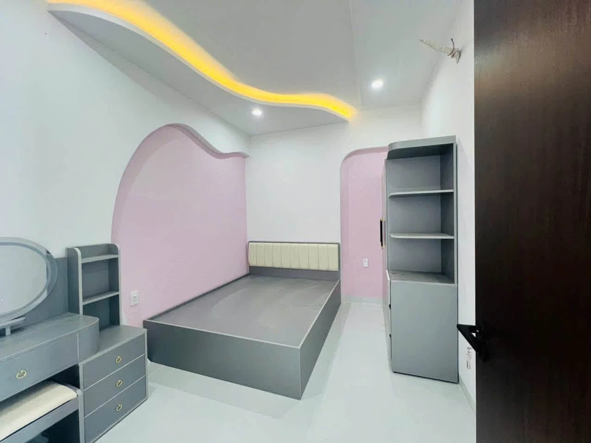 Bán nhà mới 2PN, 105m2 tặng nội thất, gần bệnh viện Phan Thiết - Ảnh thu nhỏ 5
