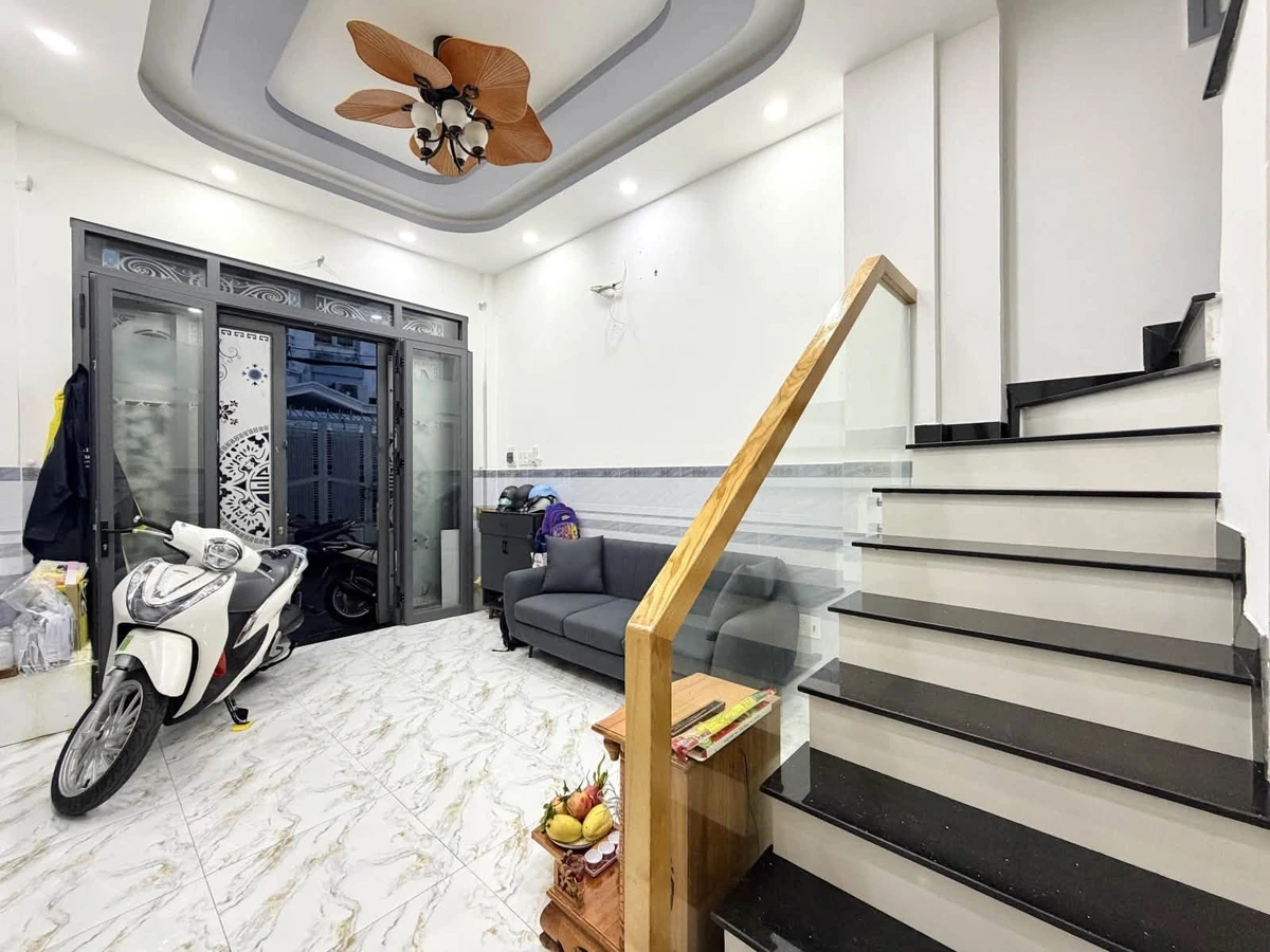 Bán nhà 4 tầng hẻm ô tô 39m² đường Hoàng Hoa Thám, Phường 6, Bình Thạnh giá 8,7 tỷ - Ảnh thu nhỏ 4