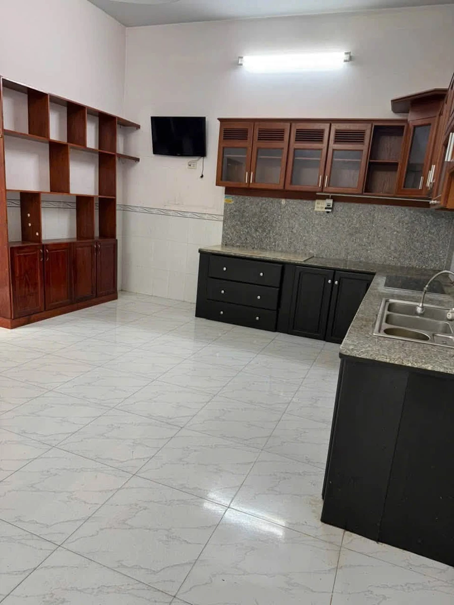 Bán nhà 200m² đường Nguyễn Hội, Phan Thiết 3,7 tỷ - Ảnh thu nhỏ 4