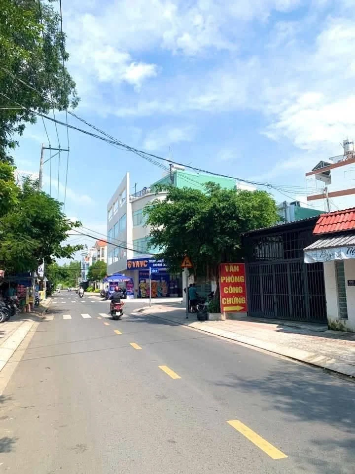 Bán nhà phố 4 tầng 96m² 4PN Huỳnh Tấn Phát, Nhà Bè giá 7,2 tỷ - Ảnh thu nhỏ 2