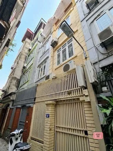 Bán nhà 4 tầng 4PN 49m² Kim Ngưu Quận 1 - 10.5 tỷ - Ảnh 1