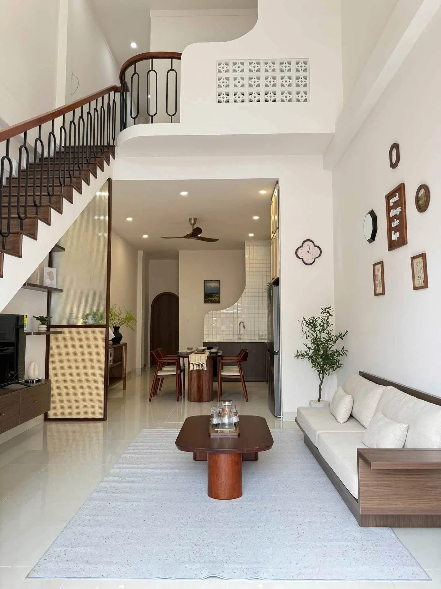 Bán nhà mê lửng mới 4x24m, 3PN, full nội thất, gần Phạm Ngũ Lão, Buôn Ma Thuột - Ảnh 1