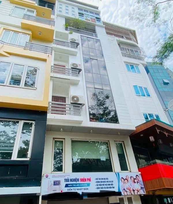 Bán nhà phố 5 tầng 68m2 Hoàng Quốc Việt Cầu Giấy 19,9 tỷ - Ảnh 1