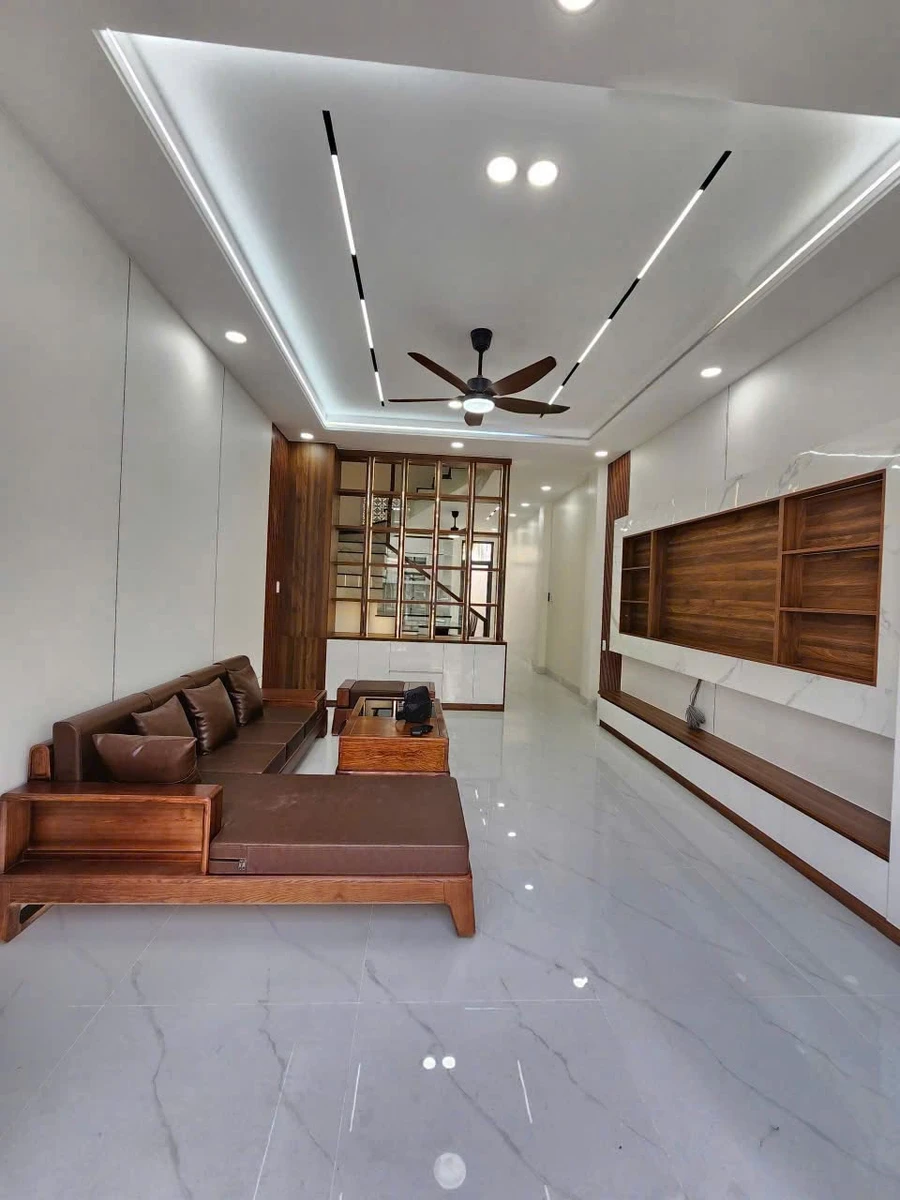 Bán nhà hoàn công 4PN 72,1m2 Dĩ An 6 tỷ 5 - Ảnh thu nhỏ 2