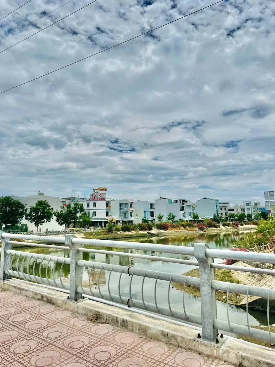 Bán đất mặt tiền gần cầu Lê Thanh Nghị 44m2, 2 tỷ - Ảnh 1