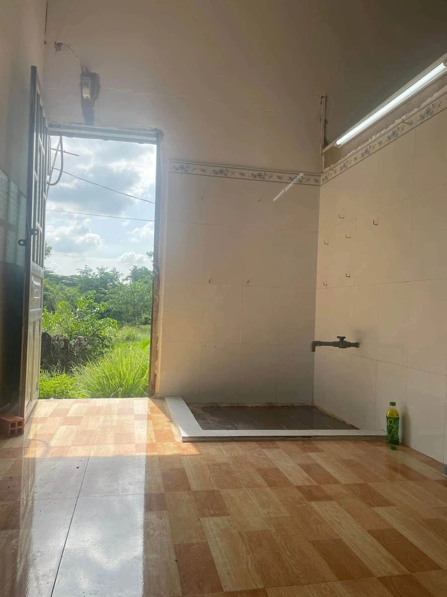 Cho thuê nhà mặt tiền Phan Thị Thâu, 4x21m, 3 triệu/tháng, Bình Chánh - Ảnh thu nhỏ 5