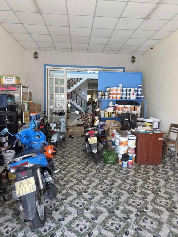 Bán nhà 1 trệt 2 lầu mặt tiền Đặng Văn Lãnh Phan Thiết 160m²