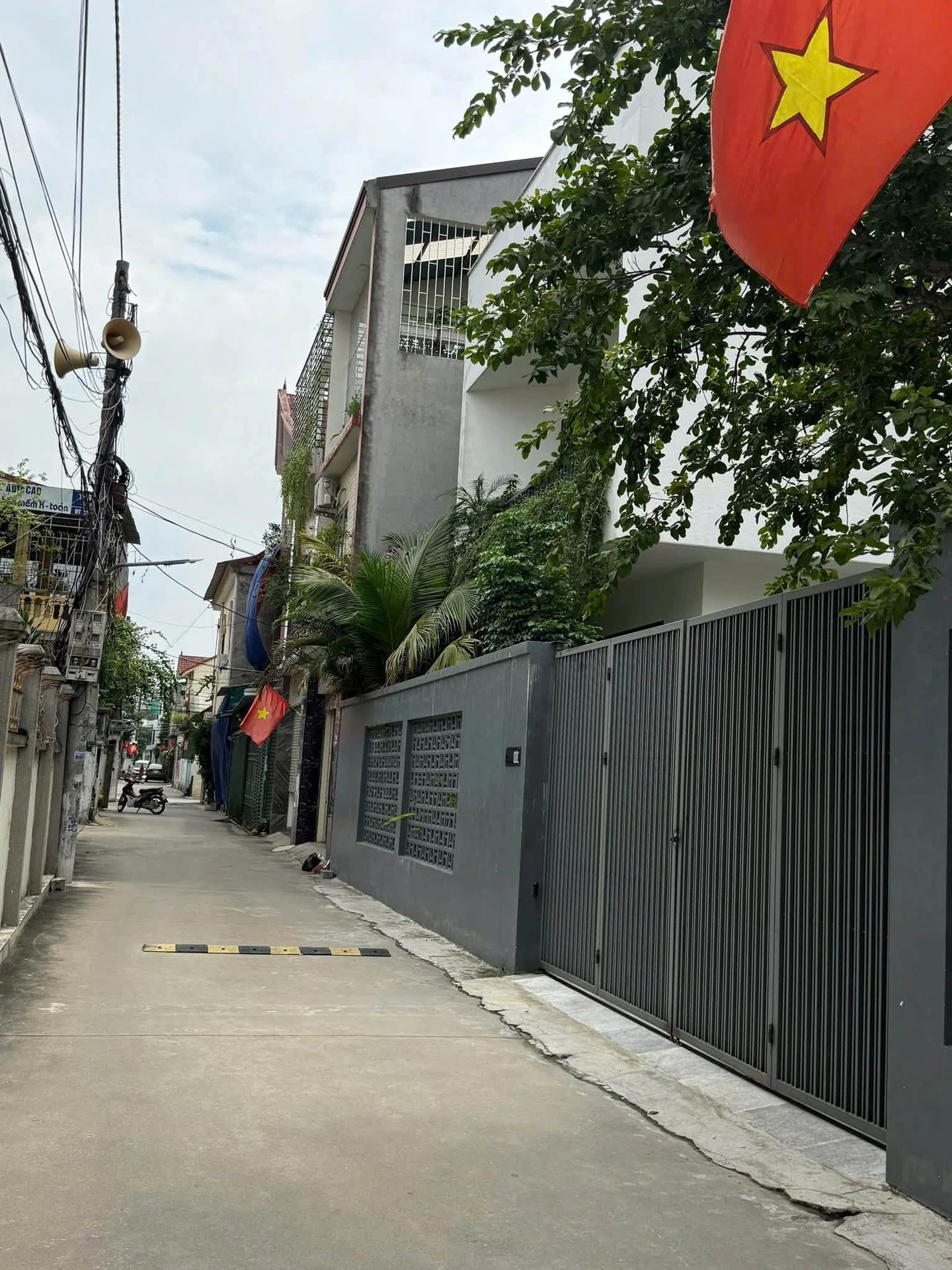Bán nhà 3 tầng Hà Huy Tập 60m² 5,2 tỷ Vinh - Ảnh 1