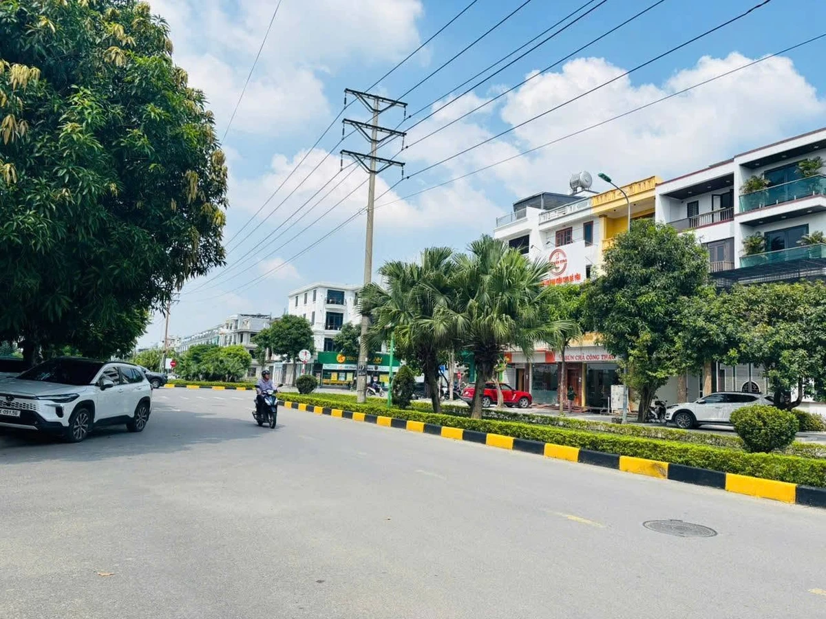 Bán nhà 2,5 tầng 95m² An Hoạch giá 5 tỷ - Ảnh thu nhỏ 2