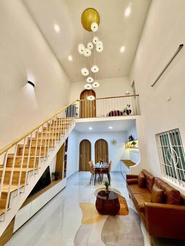 Bán nhà mặt tiền Nguyễn Thị Minh Khai Gia Lai 45m2 full nội thất - Ảnh thu nhỏ 2