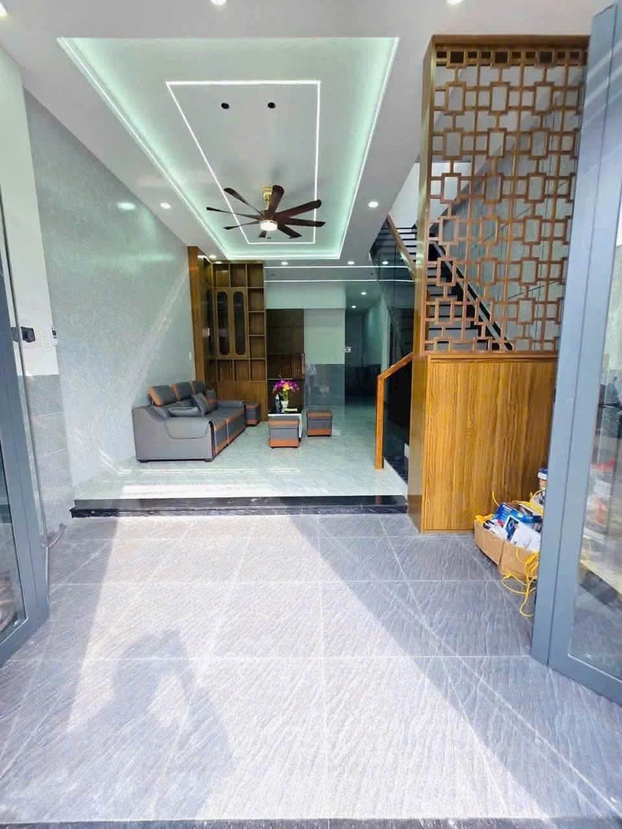 Bán nhà Dĩ An 65m², 3 phòng ngủ, 3.95 tỷ - Ảnh thu nhỏ 2