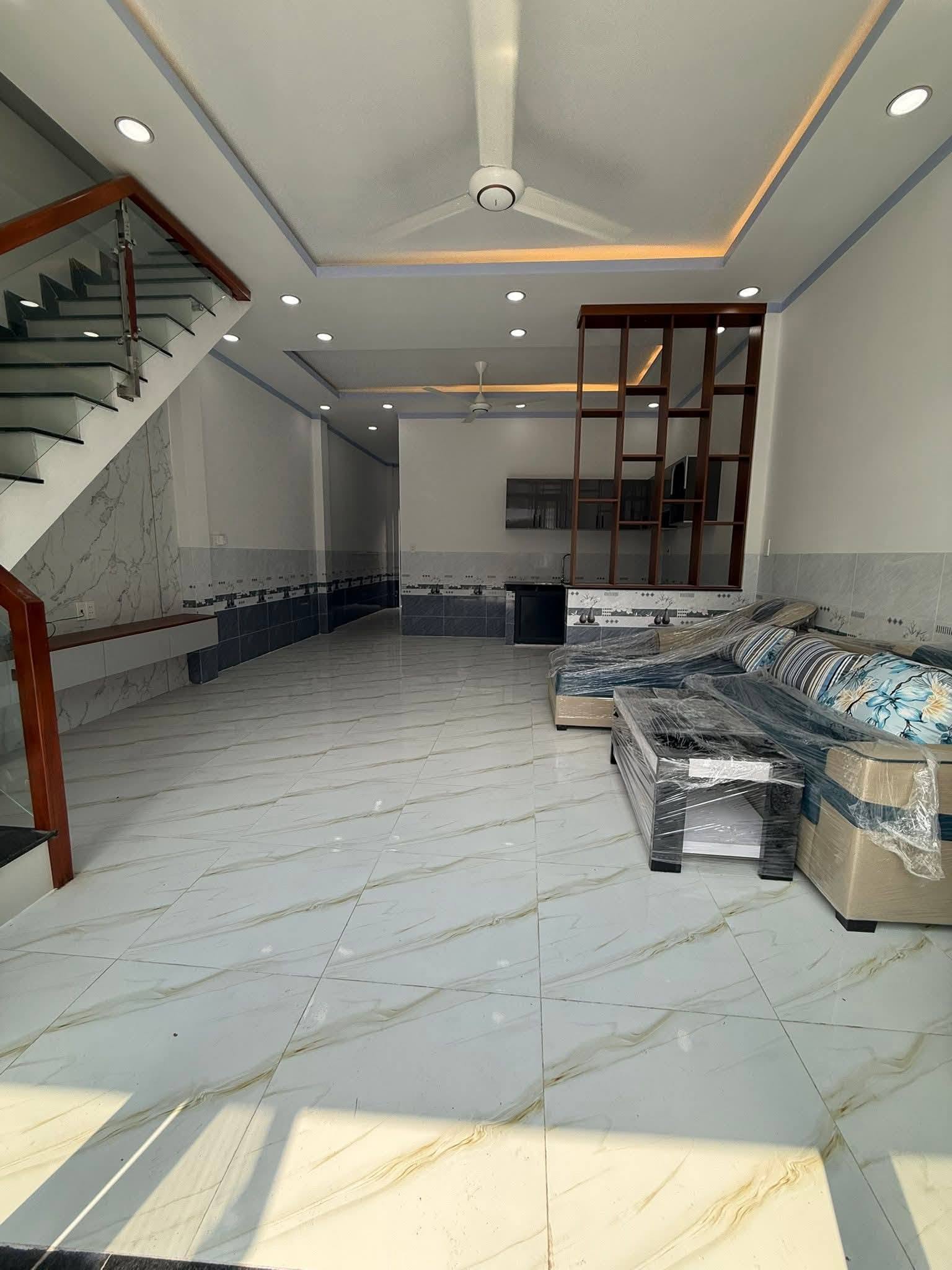 Bán nhà 1 trệt 1 lầu 85m² Bến Cát 2 tỷ 180 - Ảnh thu nhỏ 2