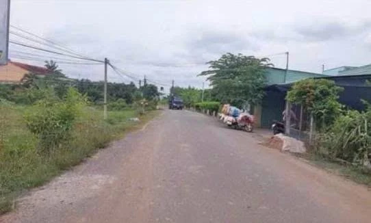 Bán đất mặt tiền Nguyễn Văn Nhâm 100m² Tân An Long An - Ảnh 1