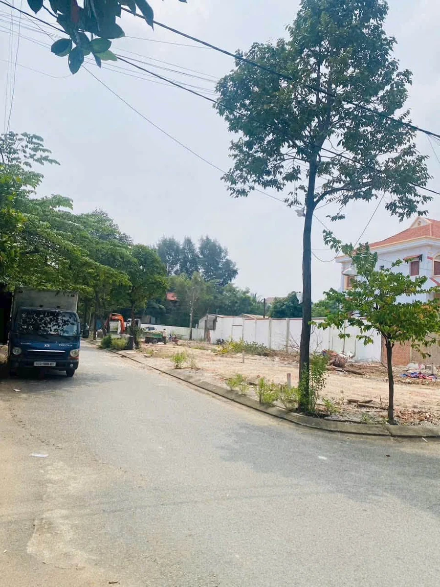 Bán 3 nền đất 50-53,3m2 KDC Trường Lưu, Long Trường, Quận 9, giá 3,58-3,75 tỷ - Ảnh thu nhỏ 3