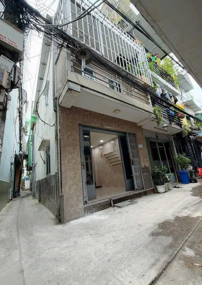Bán nhà phố Dương Bá Trạc Q.8, 2 PN, 31 m², 4 tỷ - Ảnh 1