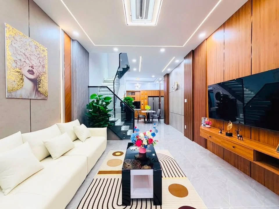 Bán nhà hẻm ôtô 4 tầng 44m2, 4 phòng ngủ, 5 WC tại Gò Vấp giá 6,6 tỷ - Ảnh thu nhỏ 2